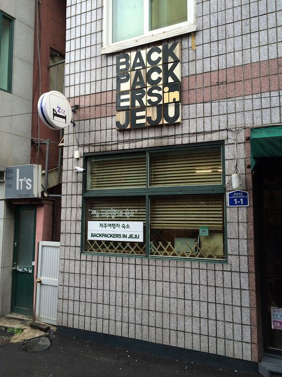 Backpackers In Jeju City Center Eksteriør bilde
