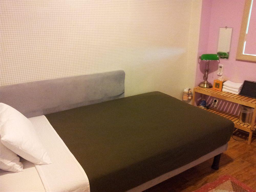 Backpackers In Jeju City Center Eksteriør bilde