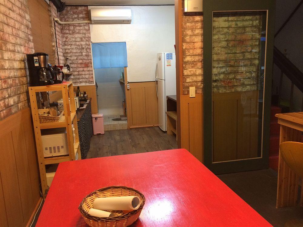 Backpackers In Jeju City Center Eksteriør bilde
